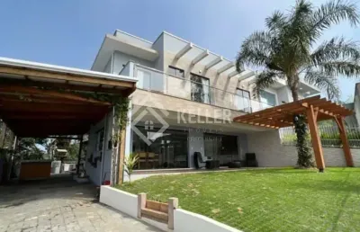 Excelente casa com vista mar na bacia da vovó – penha/sc