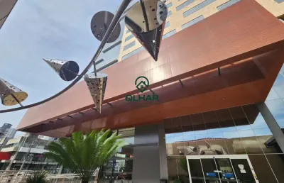 Sala comercial para alugar na rua general liberato bittencourt, 1475, estreito, florianópolis por r$ 2.779