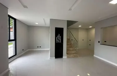 Sobrado de condomínio com 3 quartos, uberaba, curitiba - r$ 749 mil, cod: so0026