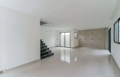 Sobrado de condomínio com 3 quartos, uberaba, curitiba - r$ 828 mil, cod: so0050
