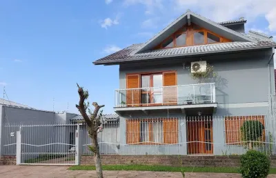 Casa com 4 quartos à venda na rua epifâneo fogaça, 450, cristo rei, são leopoldo por r$ 1.998.000