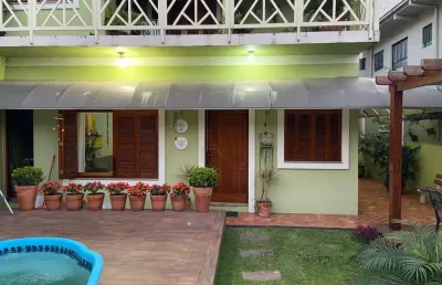 Casa com 3 quartos à venda na avenida henrique bier, 553, campina, são leopoldo por r$ 1.000.000