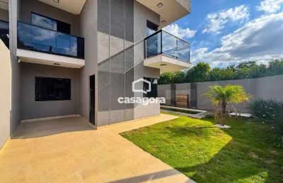 Casa alto padrão com piscina e fachada imponente   nações, fazenda rio grande
