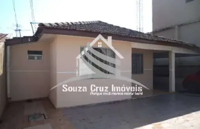 Casa com amplo terreno - estuda permuta por menor valor !