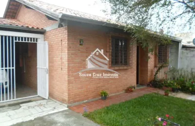 Casa com terreno de esquina - divisa com curitiba .