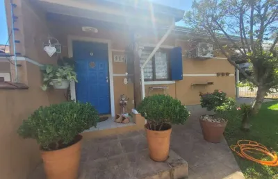 Casa com 2 quartos à venda na rua darci machado, 216, campestre, são leopoldo por r$ 420.000