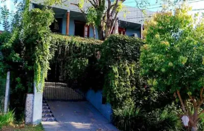 Casa com 6 quartos à venda na rua alto uruguai, 210, rincão, novo hamburgo por r$ 500.000
