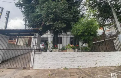 Casa com 5 quartos à venda na rua guajuvira, 104, guarani, novo hamburgo por r$ 490.000