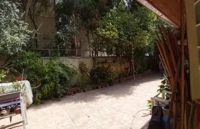 Ótimo terreno cidade baixa, 480,48 m². plano, com 2 casas em cima.