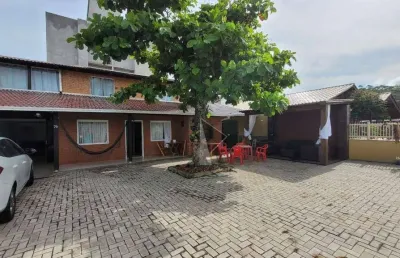 Casa com 5 dormitórios à venda, 298 m² por r$ 1.695.000,00 - meia praia - navegantes/sc