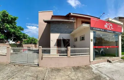 Casa com 3 quartos à venda na Avenida José Alcebiades Laurentino, 129, Centro, Navegantes