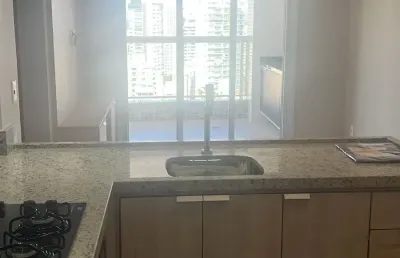 Apartamento para locação – 2 quartos, 1 suíte, prédio com lazer no boqueirão- santos -sp
