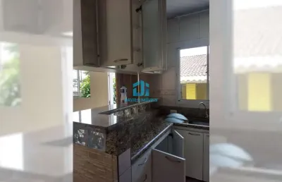 Casa com 6 quartos à venda na rua irineu araújo, 198, santa cândida, curitiba por r$ 580.000