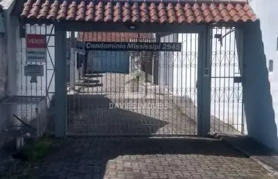 Casa com 3 quartos à venda na rua adílio ramos, 2945, bairro alto, curitiba por r$ 420.000