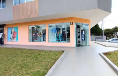 Ponto comercial à venda na rua doutor brasílio ferreira da luz, 343, jardim das américas, curitiba, 60 m2 por r$ 550.000