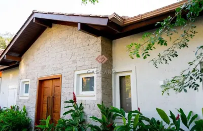 Casa com 3 quartos à venda em jurerê internacional, florianópolis , 300 m2 por r$ 5.800.000