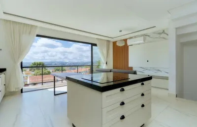 Sobrado com 3 quartos, 2 vagas, bairro alto - curitiba