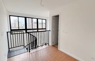 Loft moderno a 2 minutos da utfpr e shopping estação - centro