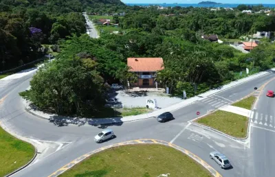 Área comercial bem localizada à venda com 5141 m² - ubatuba - são francisco do sul/sc