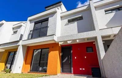 Sobrado novo, 3 quartos (1 suíte), 2 vagas de garagem, no alto boqueirão – curitiba