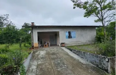 Casa com 2 quartos à venda na Rua Amandus Kamradt, Nova Brasília, Joinville