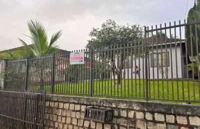Sao marcos - casa plana com 173 m2 em alvenaria com laje 1 suite + 3 dorm. terreno com 469,95 m2 murada contendo area de festas