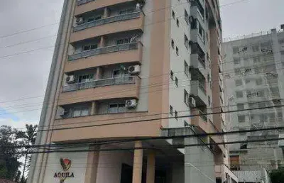 Anita garibaldi - apartamento mobiliado e climatizado com 2 dorm. ed aquila
