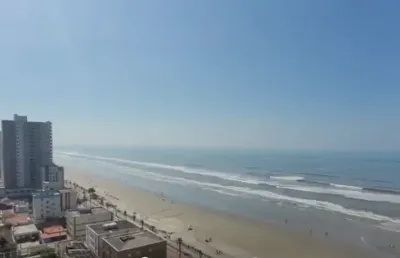 Apartamento com 2 quartos à venda na Avenida Governador Mario Covas Junior, 800, Centro, Mongaguá