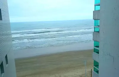Apartamento com 2 quartos à venda na Avenida Governador Mario Covas Junior, 640, Centro, Mongaguá