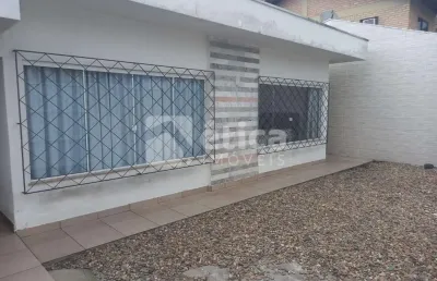 Casa em bairro nobre, aconchegante, perfeita para sua família