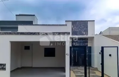 Excelente casa nova de 3 dormitórios com piscina no bairro itaipava em itajaí