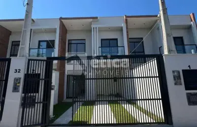 Sobrado novo com 3 quartos no bairro são joão, itajaí  pronto para morar