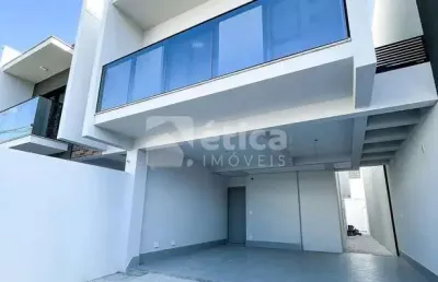 Empreendimento com fino acabamento , e que retrata a arquitetura moderna.
