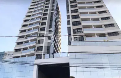 Apartamento diferenciado com piscina privativa e totalmente mobiliado