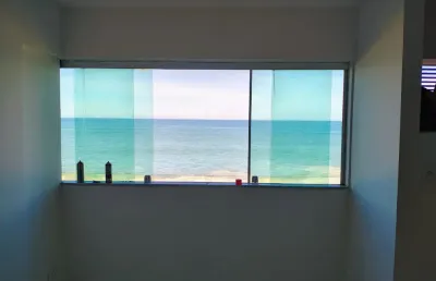 Sala comercial com 1 sala para alugar na Avenida Atlântica, 000, Cavaleiros, Macaé