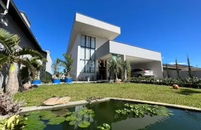 Casa com 4 quartos à venda na Barra do Rio Cerro, Jaraguá do Sul 