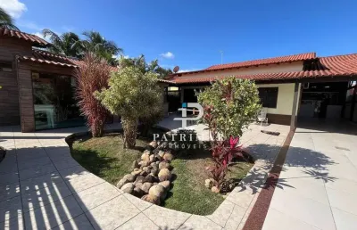 Com 5 quartos/suíte/área gourmet e piscina à venda, 420 m² por r$ 1.250.000 - itaipuaçu - maricá/rj