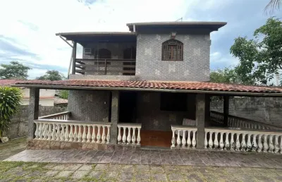 Casa com 5 quartos, área gourmet e piscina à venda, 201 m² por r$ 580.000 - itaipuaçu - maricá/rj
