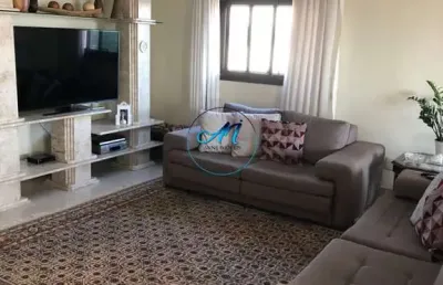 Alto da  lapa - 193m² - 3 suítes - 5 vagas - depósito