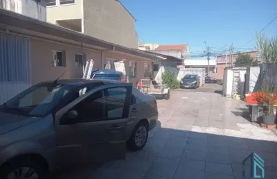 Casa a venda c/ loja no mesmo terreno a venda no uberaba em curitiba pr
