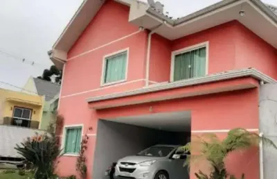 Casa em condomínio 04 quartos c/suíte no pinheirinho em curitiba pr