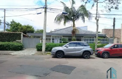 (permuta) casa de esquina c/terreno, são duas casas, com entrada independente no barreirinha em curitiba pr