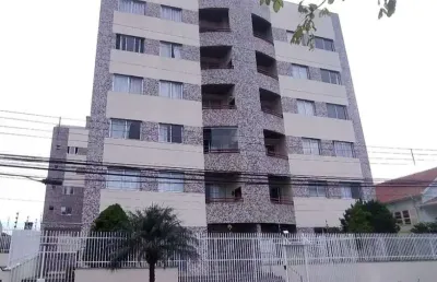 Apartamento ensolarado, 03 quartos c/suíte, 02 vagas, semi mobiliado no ahú em curitiba pr