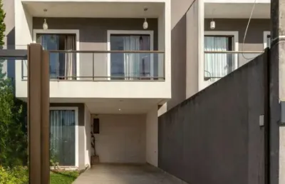 (estuda permuta por casa ou financiamento) sobrado 03 quartos c/suíte, terraço, no bairro alto em curitiba pr
