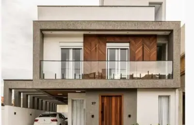 Casa em condomínio, 03 quartos c/suíte, ático c/área gourmet, no santa cândida em curitiba pr