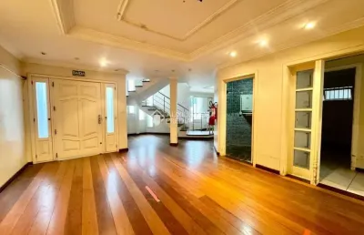 Casa com 3 quartos à venda na avenida doutor sezefredo azambuja vieira, 156, marechal rondon, canoas, 438 m2 por r$ 1.840.000