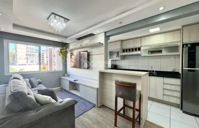 Apartamento com 2 quartos à venda na rua brasil, 1375, centro, canoas, 51 m2 por r$ 365.000