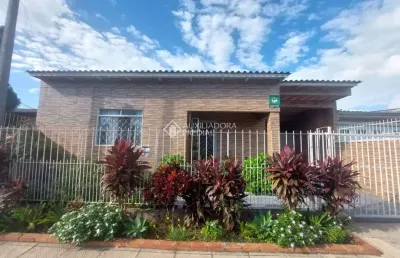 Casa com 4 quartos à venda na ibicui, 179, estância velha, canoas, 182 m2 por r$ 580.000