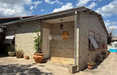 Casa com 3 quartos à venda na fernão de magalhães, 145, harmonia, canoas, 363 m2 por r$ 350.000