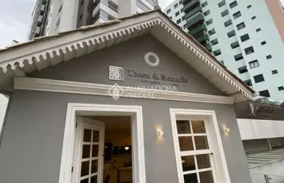 Casa comercial à venda na rua duarte schutel, 135, centro, florianópolis, 100 m2 por r$ 1.550.000